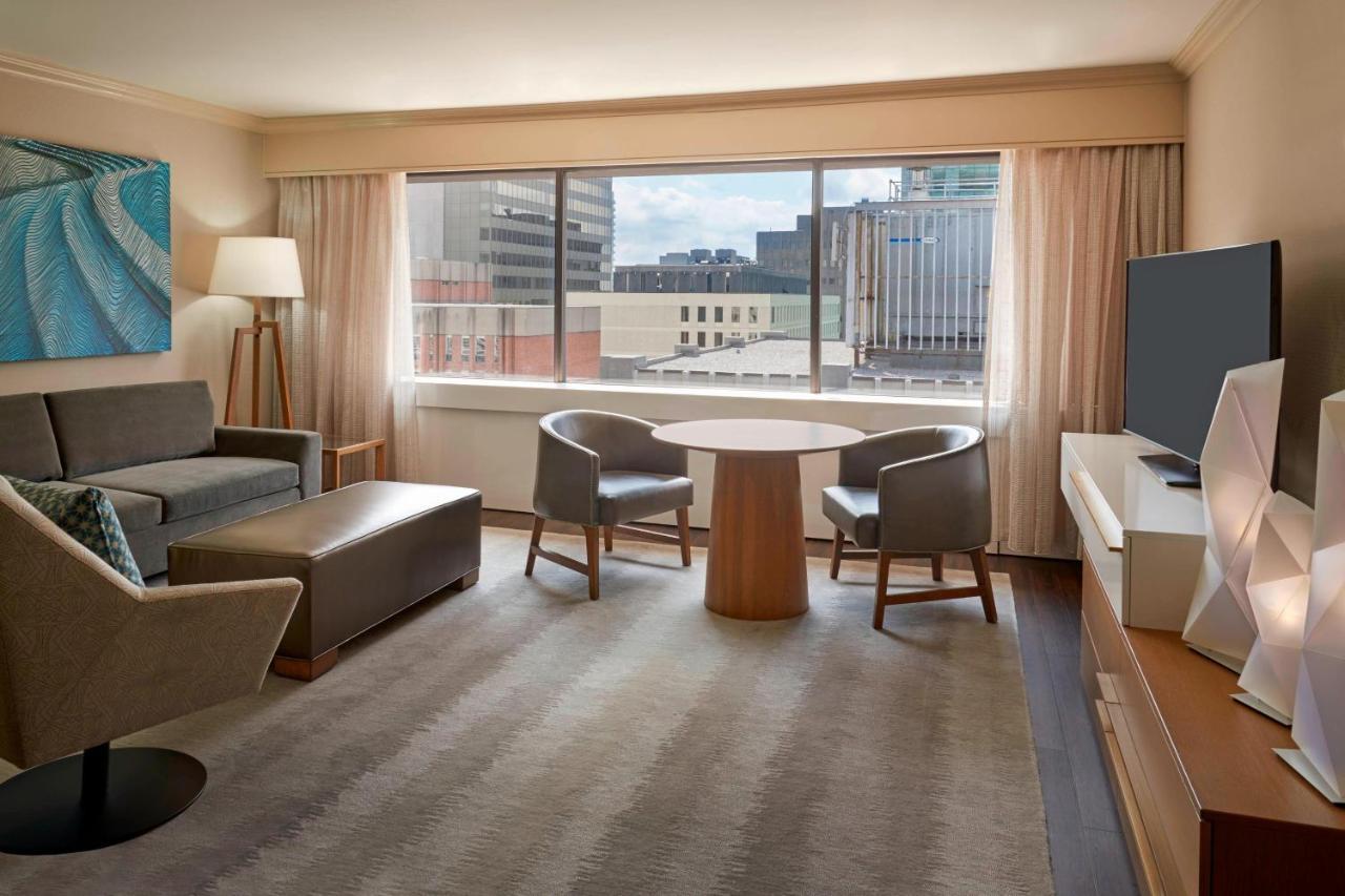 Sheraton Ottawa Hotel Экстерьер фото