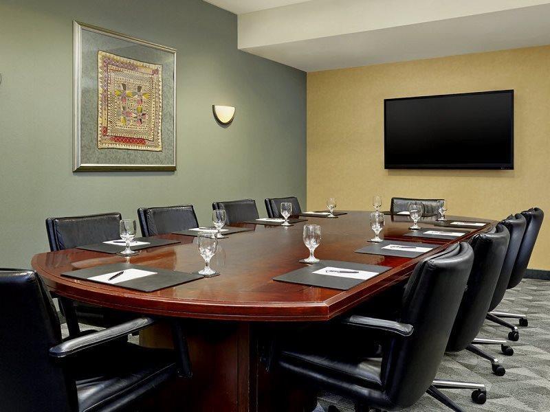 Sheraton Ottawa Hotel Экстерьер фото