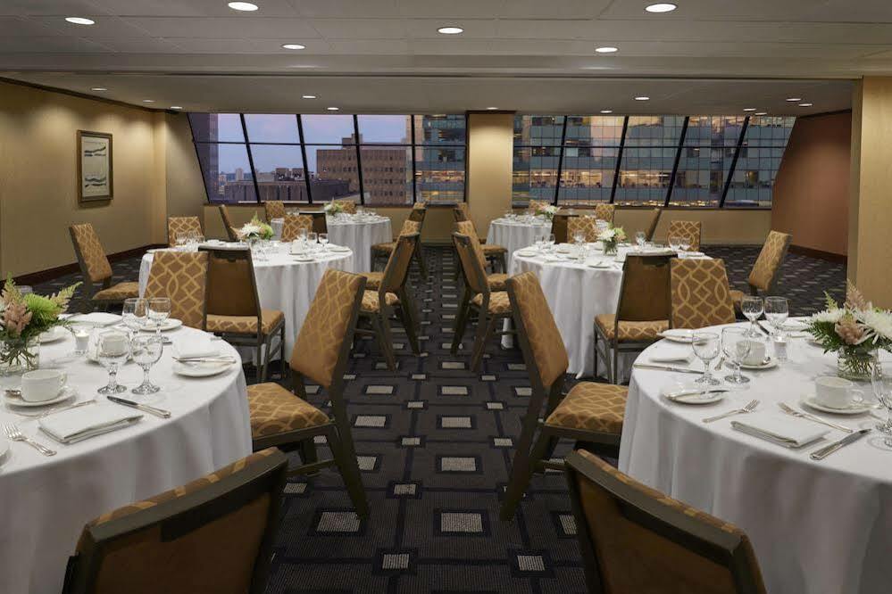 Sheraton Ottawa Hotel Экстерьер фото